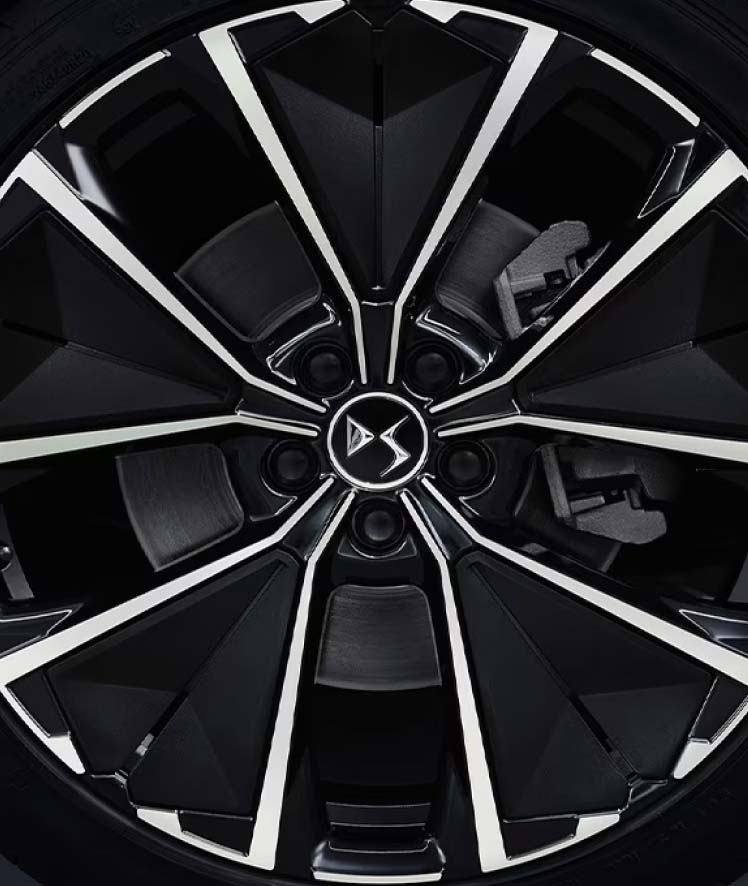 DS 4 Alloy Wheel