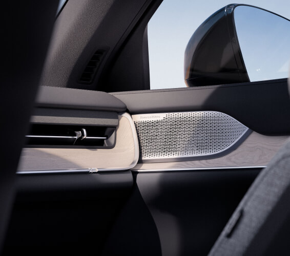 Volvo EX90 door speakers